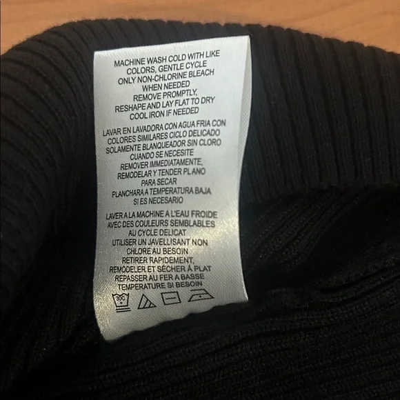 NWT Dylan Ryan Elegant Black Sheer Sleeve Dress - Picture 11 of 12